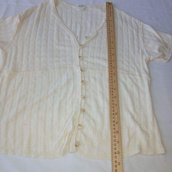 BKE Buckle Boho Knit Top Women's XS Ivory Ribbed V-Neck Short Sleeve Stretch - Picture 6 of 7